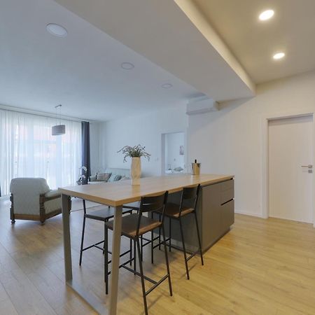 Shon Apartment Old Town 브라티슬라바 외부 사진