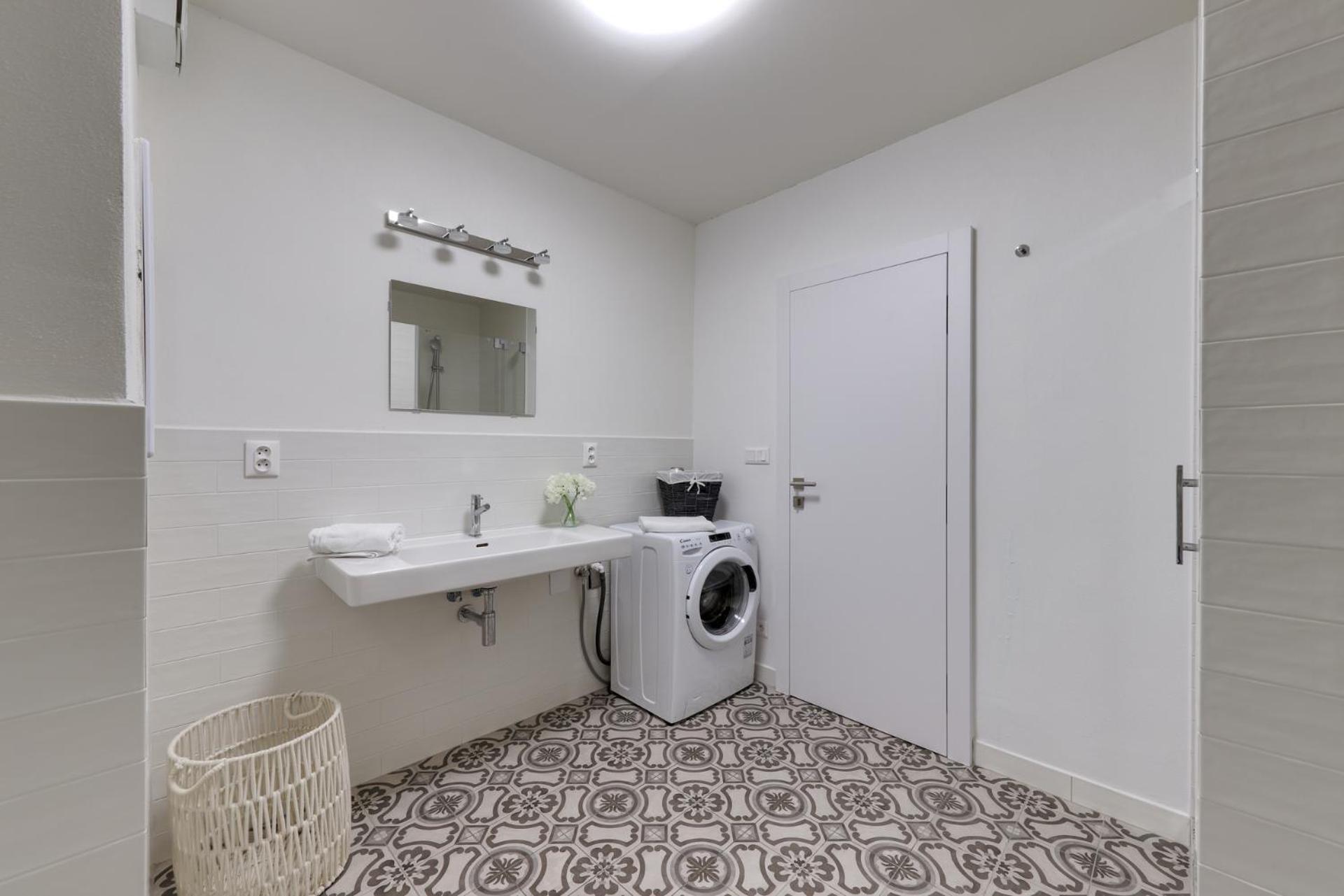 Shon Apartment Old Town 브라티슬라바 외부 사진