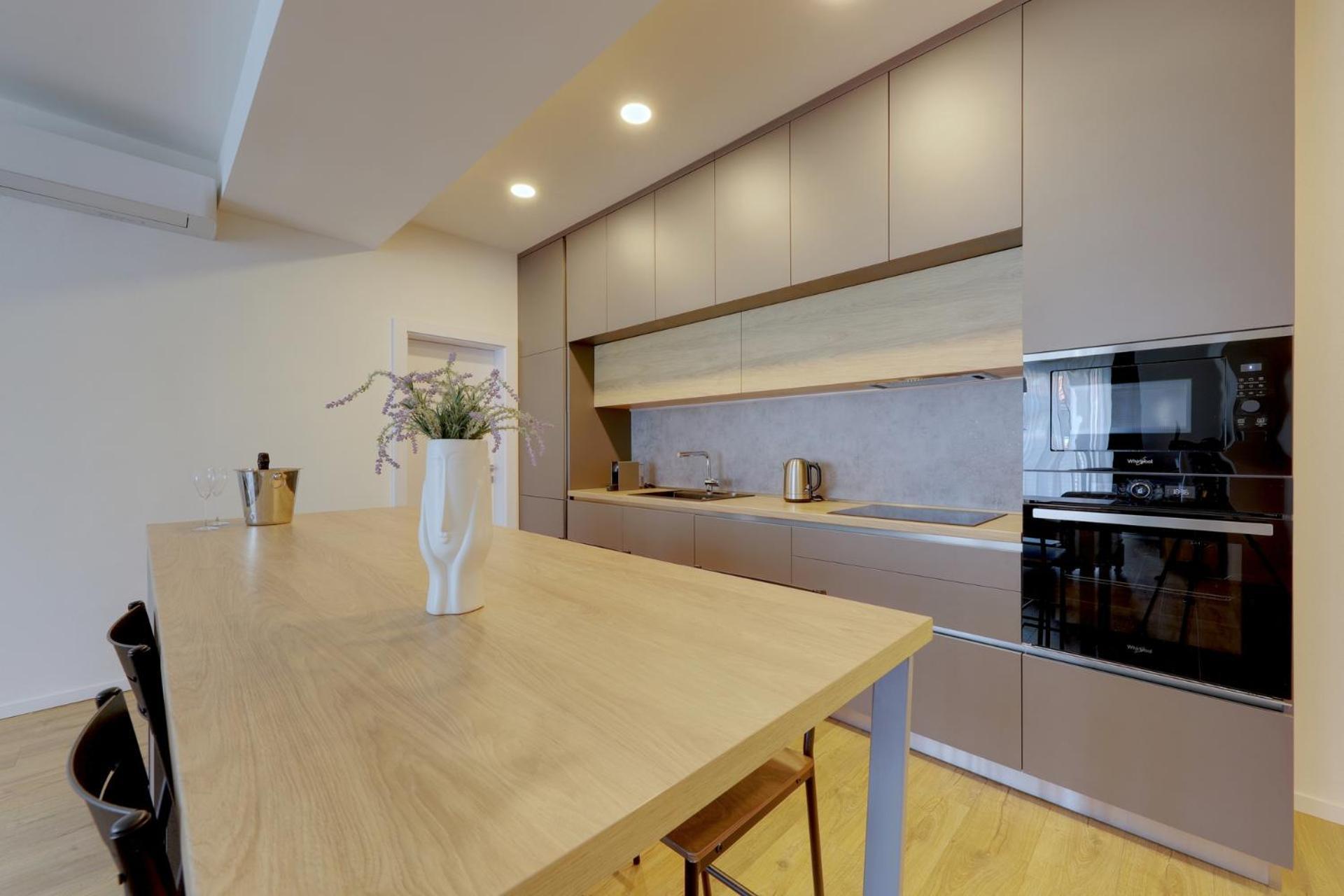 Shon Apartment Old Town 브라티슬라바 외부 사진